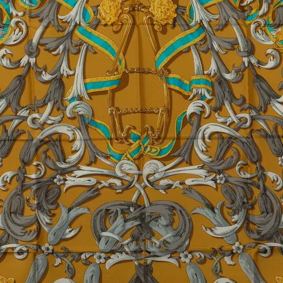 Authentic Hermes Carré Le Mors a la Conetable Silk Scarf - Picture 2 of 6